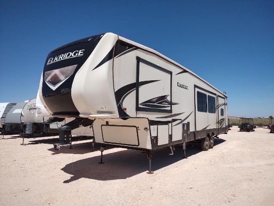 2019 Elkridge by Heartland RV Camper Gooseneck Trailer