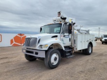 2004 International 7400 Bucket Truck