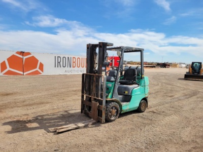 Mitsubishi FGC25N Forklift