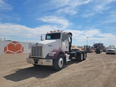 2007 Kenworth T800 Winch Truck