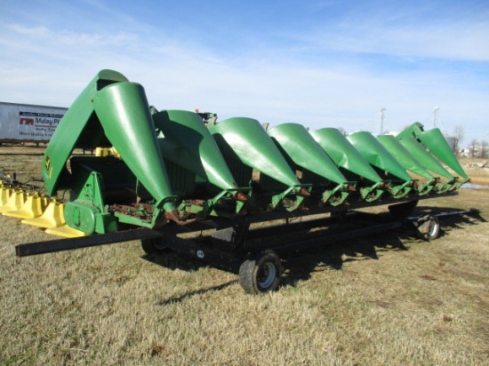 JD 894 Corn Head - 8-row