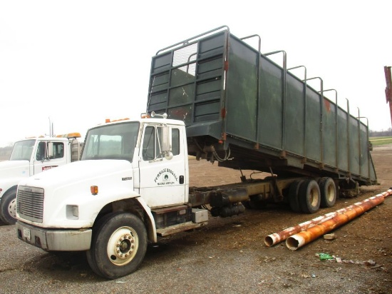 93 Freightliner FL80 Module Truck