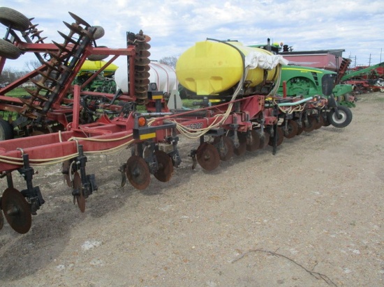 CIH NPX 300 Fertilizer Applicator