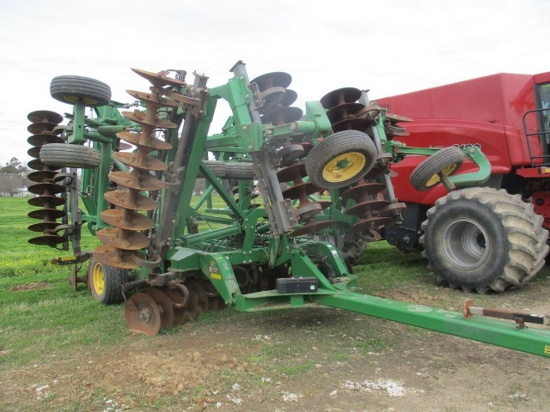 JD 2623 Disk Harrow