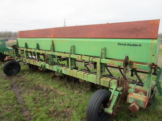 Great Plains 15R-15 Grain Drill Soybean Machine