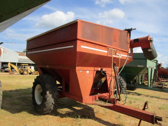 EZ Trail 500 Grain Cart