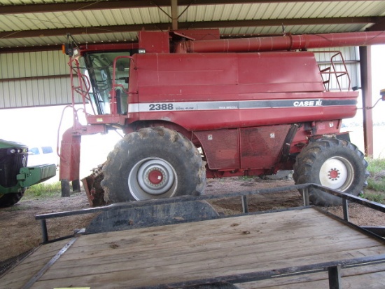 CIH 2388 Combine