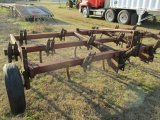 IH 5500 Chisel Plow