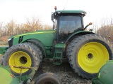 JD 8285R Tractor