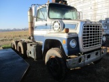 Ford 9000 Truck