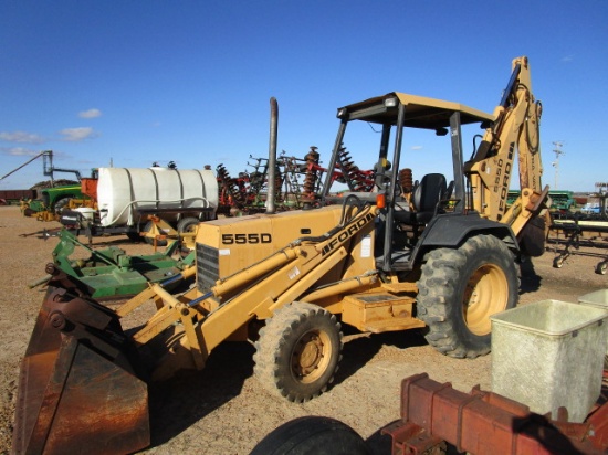 Ford 555D Backhoe