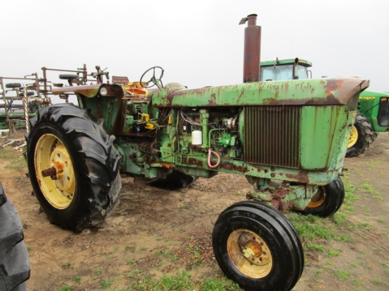JD 4620 Tractor
