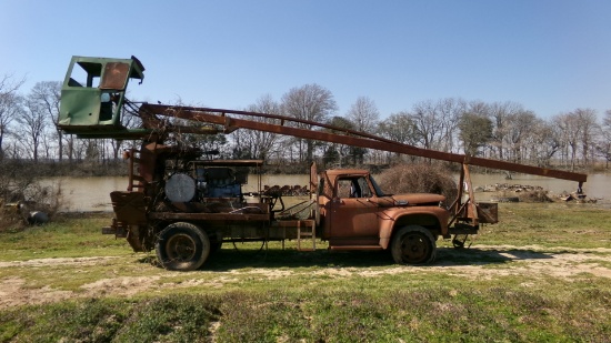 Ford Boom Truck