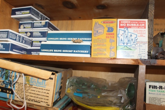 Assortment of Aquarium items