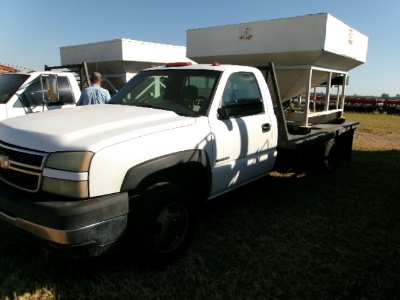 Chevy 3500 Feed Truck