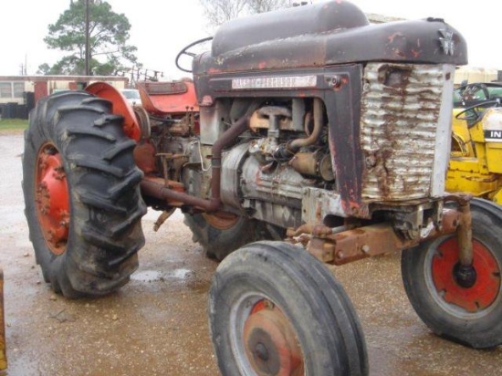 Massey Ferguson Farm Tractor - 1962