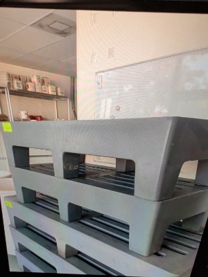 Dunnage Racks 42"