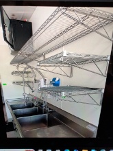 LOT OF WIRE DRYING RACKS