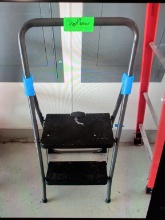 STEP STOOL