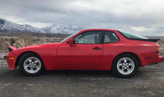 1985 Porsche 944