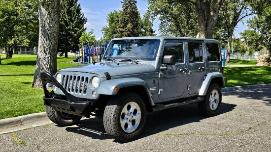 2014 Jeep Wrangler Unlimited Sahara Edition