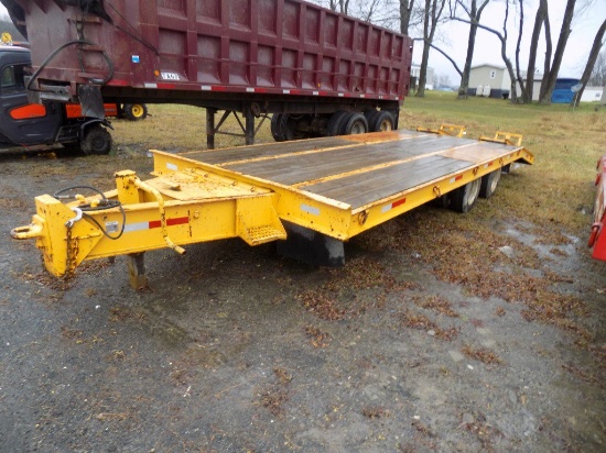 1994 Dynaweld 20-Ton Tag-along Trailer, Yellow, Air Brakes, Good Tires, 20'