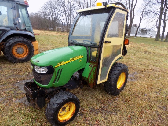 JD 2320 4WD Compact Tractor w/Cab, Hydro, 3PTH, 1004 Hrs, S/N: 503519