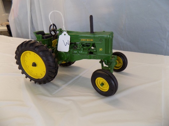 1:16 Scale Ertl 1991 Special Edition JD 70