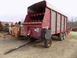 Miller Pro 5200 Silage Wagon