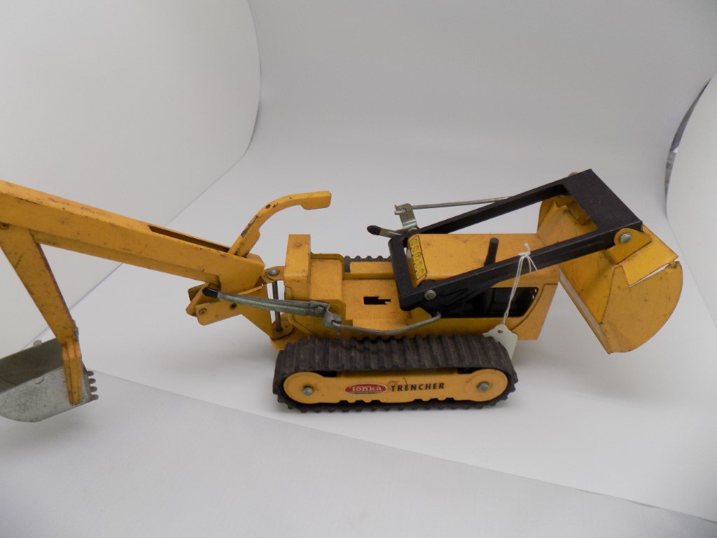 Tonka Trencher Crawler Backhoe Nice Old Proxibid
