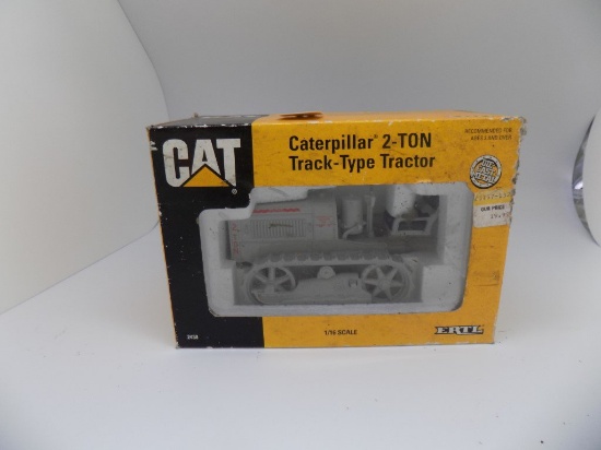 Cat 2 Ton Track Type Tractor by Ertl 1/16 Scale - NIB