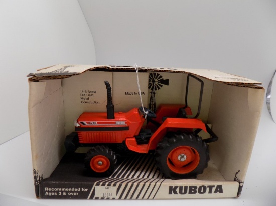 Kubota L2850 Tractor by Scale Models 1/16 Scale - NIB