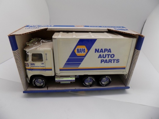 NAPA City Delivery Truck by Nylint - NIB