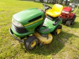 John Deere LA120 Lawn Tractor, 42'' Deck, Hydro