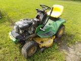 John Deere LX172 Lawn Tractor, 38'' Deck, Automatic, SN: 111415 NO HOOD