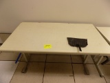 5' Work Table with Hand Crank Heigth Adjustment