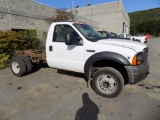 2006 Ford F-550, White, V10 Gas, Cab and Chassie, Dual Wheel, Automatic Tra