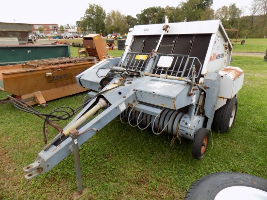 New Idea 484 Round Baler, Belt Drive, Trine Tie, SN 13782