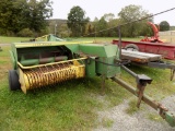 John Deere 336 Baler with Kicker