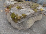 Pallet w/ (2) Lg. Old Field Moss/Fossiled Landscape Stones (sold by pallet)