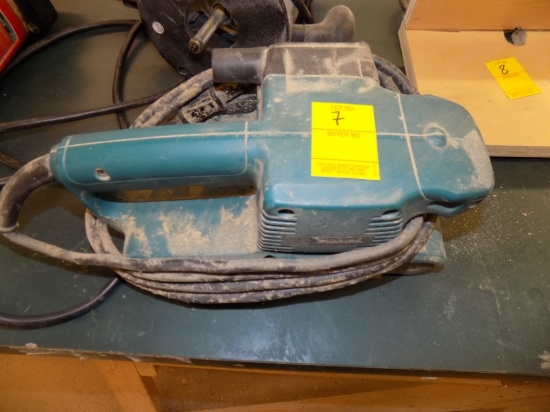 Makita Belt Sander 3''x8''' Belts