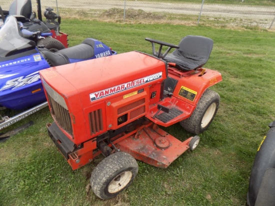 Yanmar Diesel YM122 Lawn Tractor