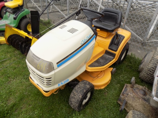 Cub Cadet 2130, 34'', 12 1/2 HP, 617 Hours