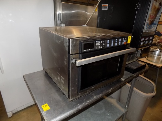 Sharp Commercial Microwave 22'' x 22'' x 17'' 20 AMP 1-10