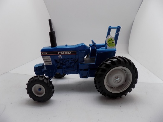Ford 7710 II Tractor, 1:16 Scale by Ertl