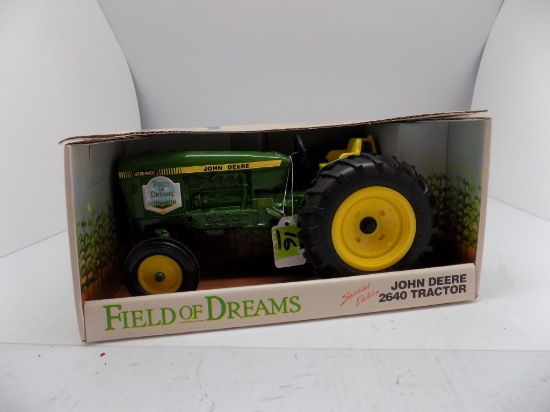 John Deere 2640 Tractor, 1:16 Scale by Ertl, In Good Box, 1940 Field of Dre