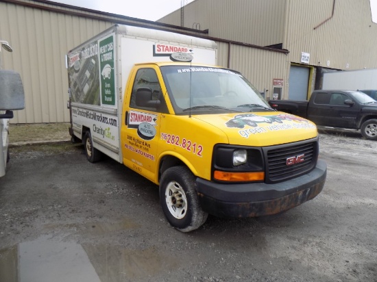 2009 GMC 3500 SRW Van Truck, Yellow, 11' Van Body with Lift Gate, V8 Gas En