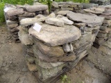 Pallet of Fieldstone/Colonial Style, 3''-5'' Thick, Sold by Pallet