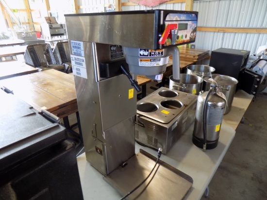 Bunn Commercial Iced Tea Brewer for Filling Dispensers