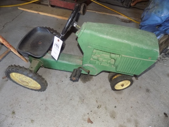 JD 30 Series Pedal Tractor